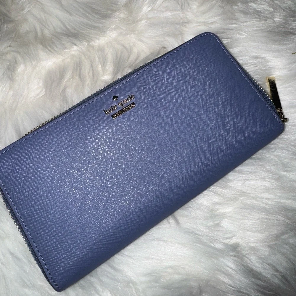 Kate Spade Wallet - Picture 8 of 8